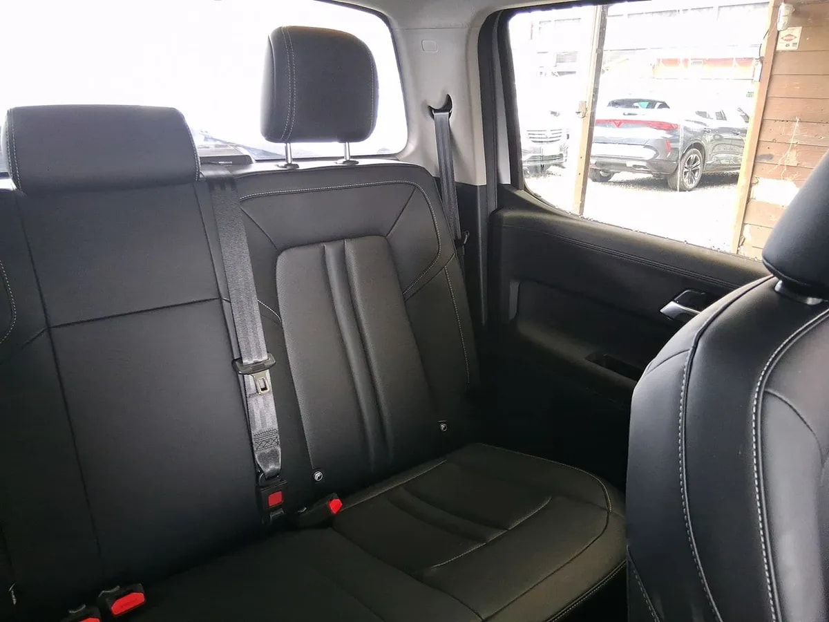 JMC Grand Avenue 2.3t Diesel 4x4 Dob. Cab. Mt 4p año 2026