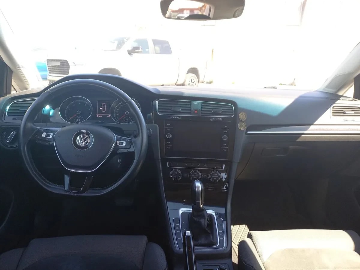 Volkswagen Golf 1.4 Highline 4x2 Hb At 5p año 2019