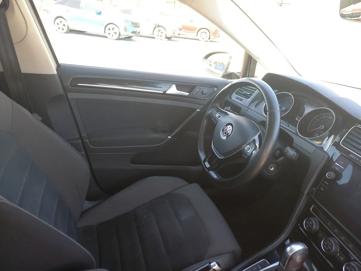 Volkswagen Golf 1.4 Highline 4x2 Hb At 5p año 2019