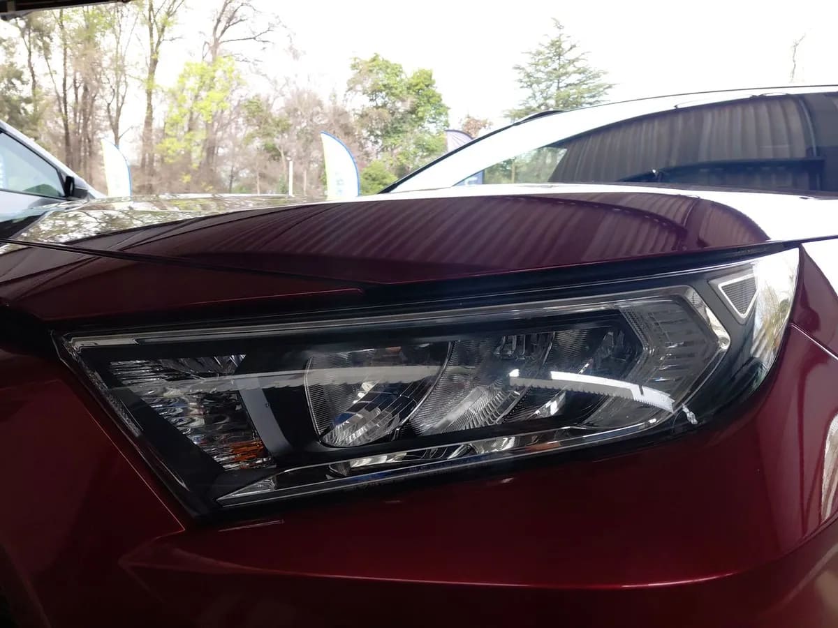 Toyota Rav 4 2.0 Le 4x2 Mt 5p año 2023