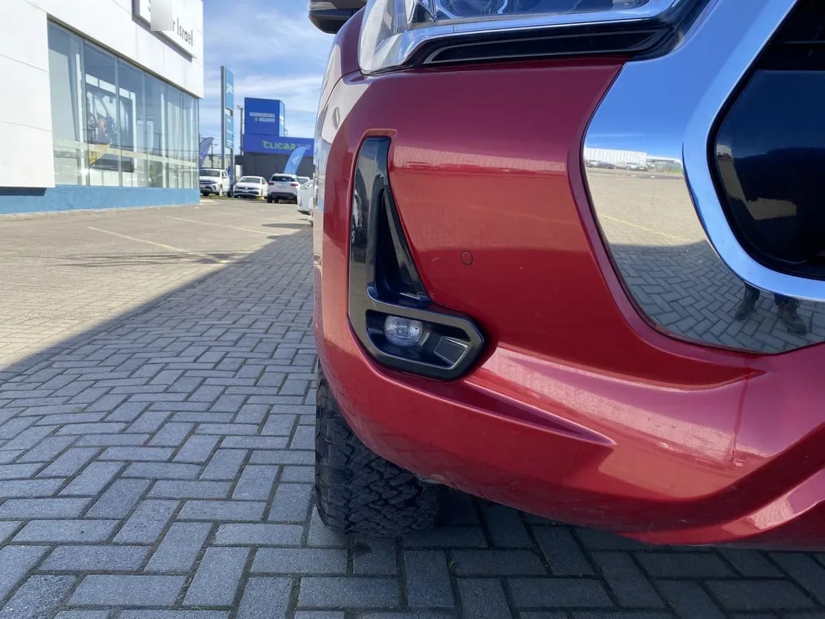 Toyota Hilux 2.8 Srv Diesel 4x4 Dob. Cab. At 4p año 2024