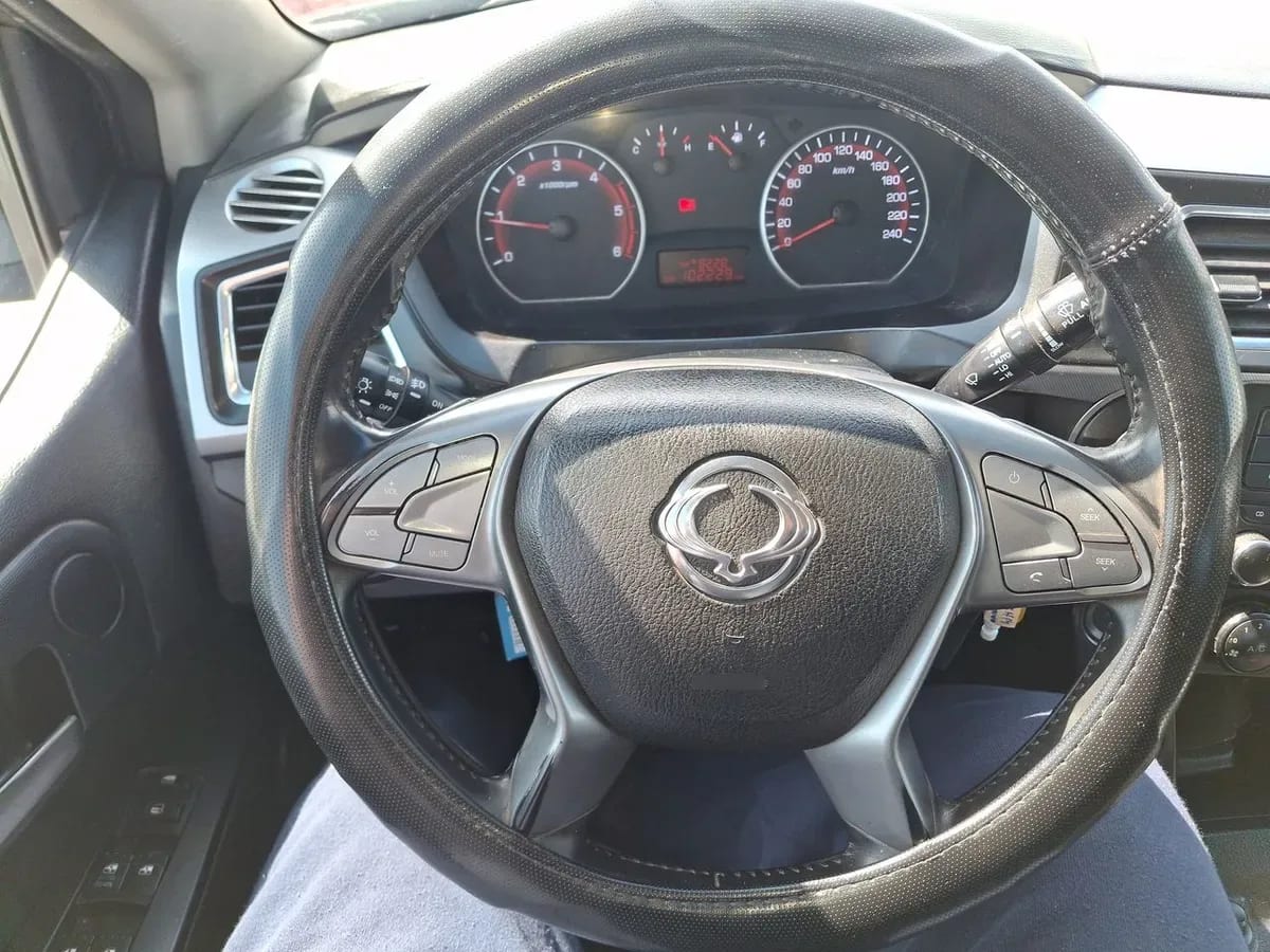 Ssangyong Actyon Sports 2.2 Diesel 2wd 6as612 Ll Dob. Cab. Mt 4p año 2019