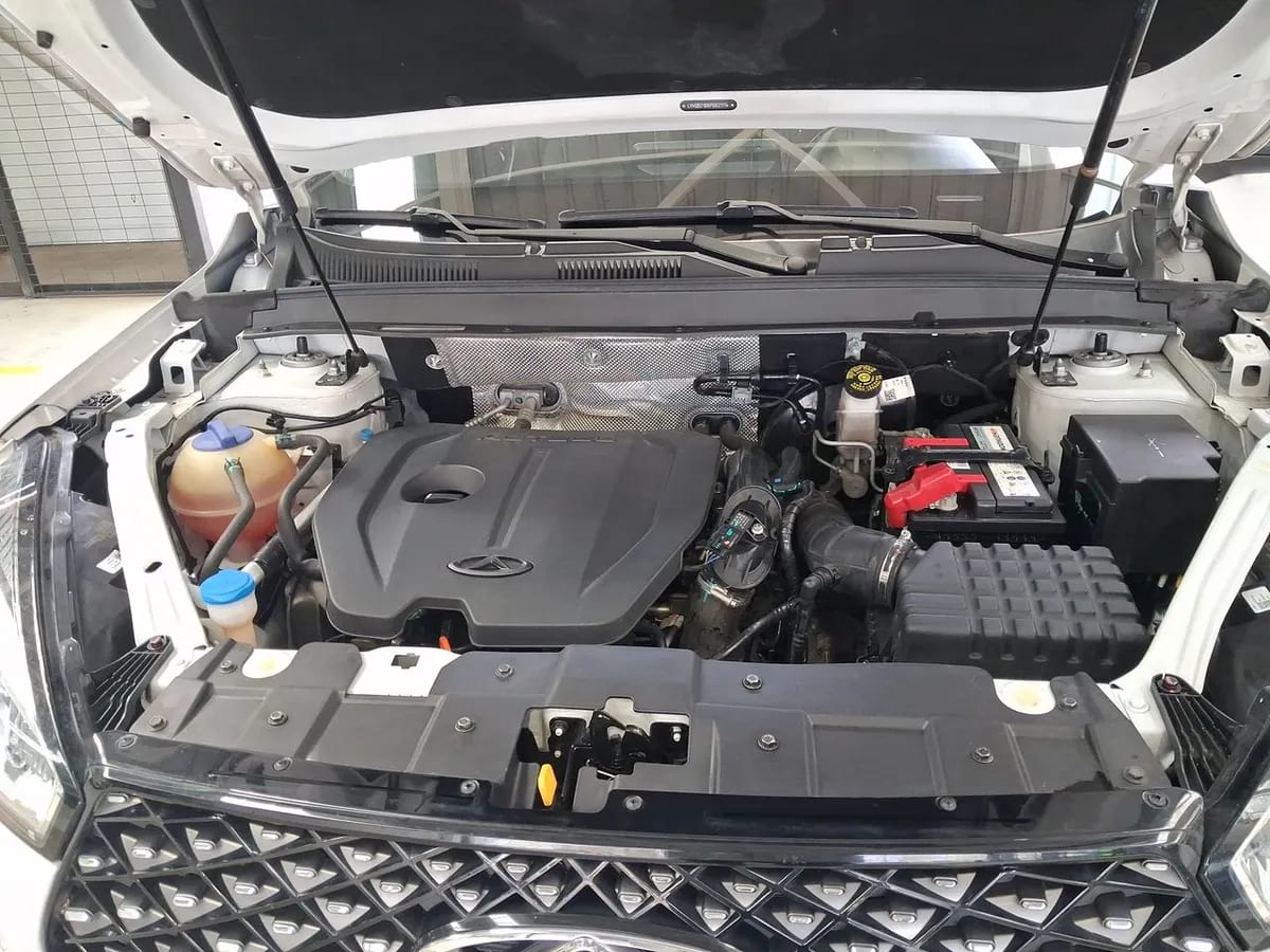 Chery Tiggo 7 Pro 1.5t Glx 4x2 Bicolor Cvt At 5p año 2023