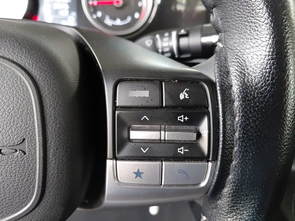 Hyundai Accent 1.4 Hci Plus 4x2 Mt 4p año 2024