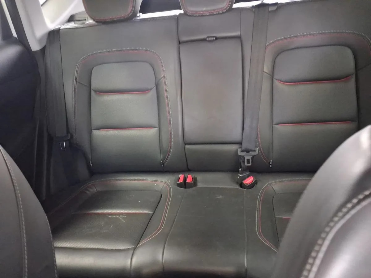 Chery Tiggo 7 Pro 1.5t Glx 4x2 Bicolor Cvt At 5p año 2023