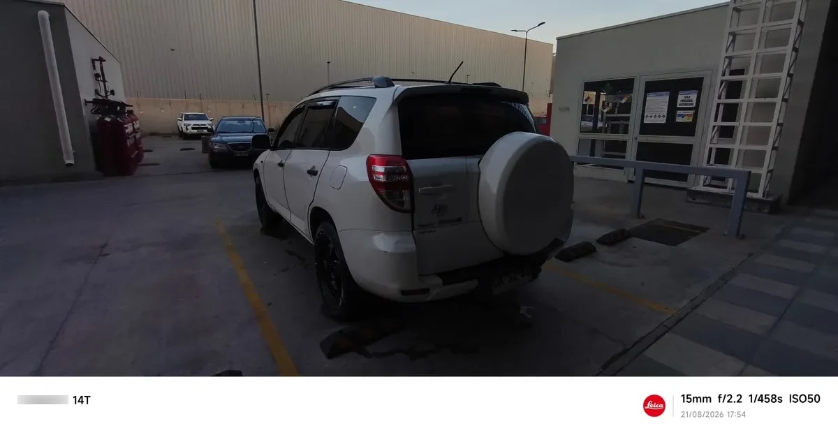 TOYOTA RAV4 2.0 Std 4x2 Mt 722ml3 año 2010