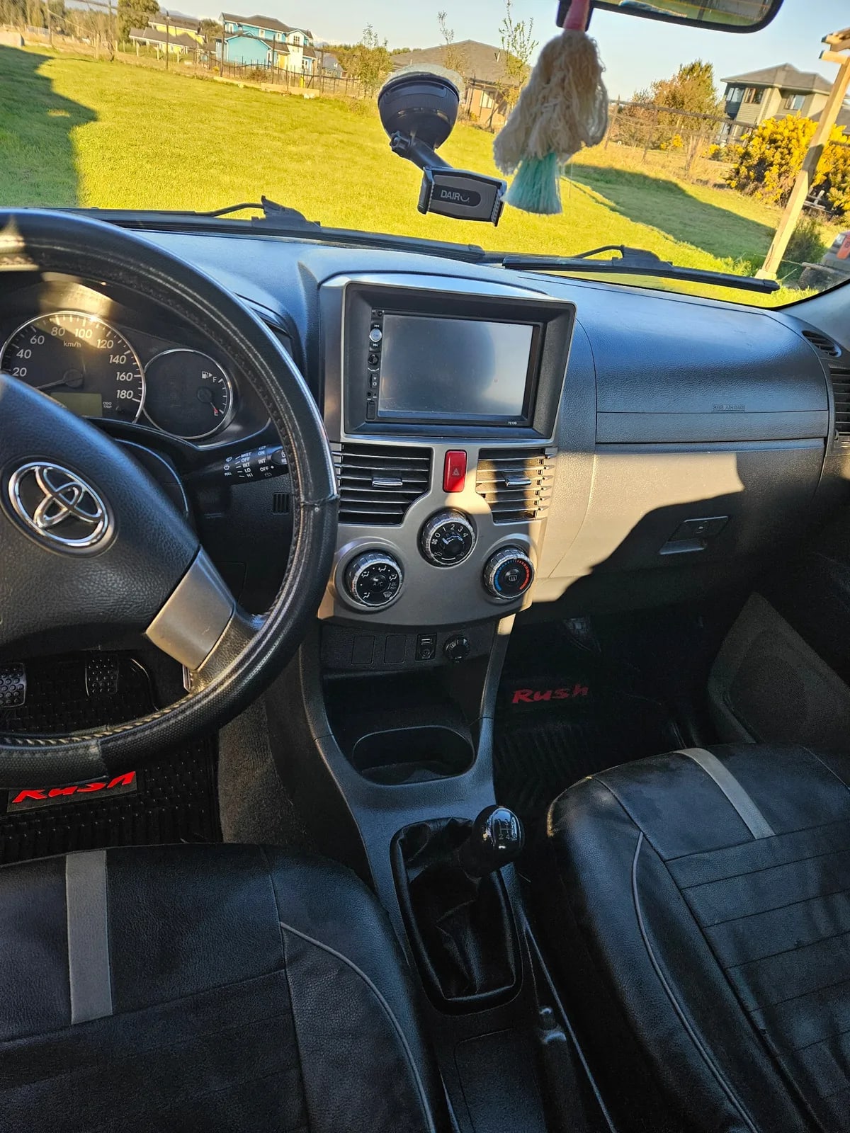 TOYOTA RUSH 1.5 Lei Mt año 2017