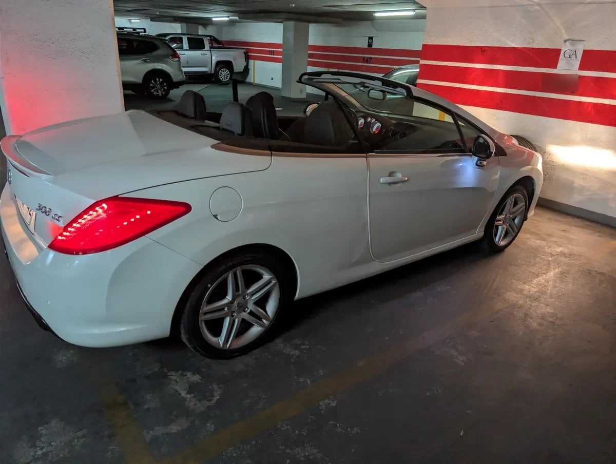 PEUGEOT 308 1.6 Dsl Mt Active E-Hdi 112hp año 2011