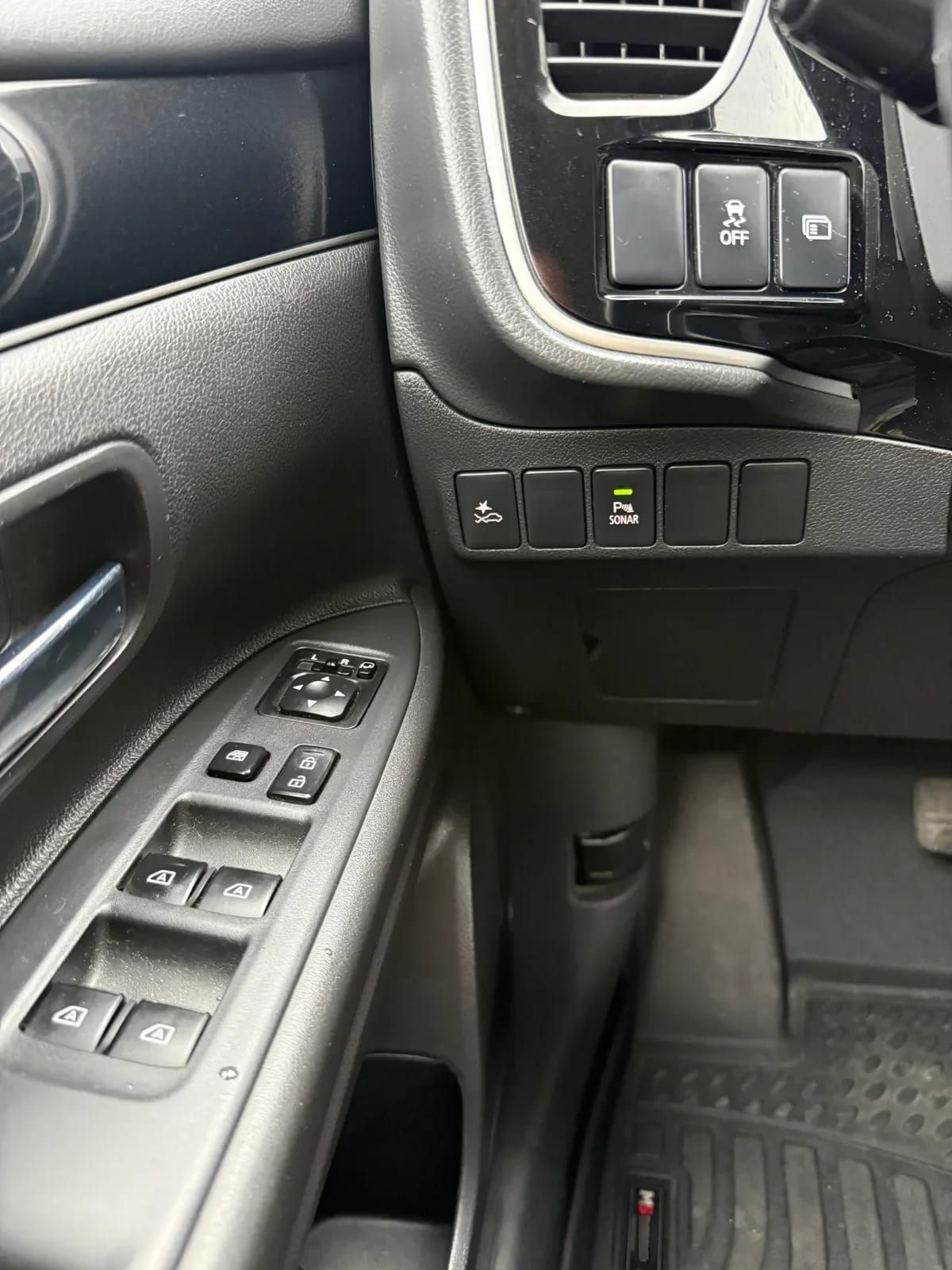MITSUBISHI OUTLANDER 2.4 Glx + At 4x4 año 2022