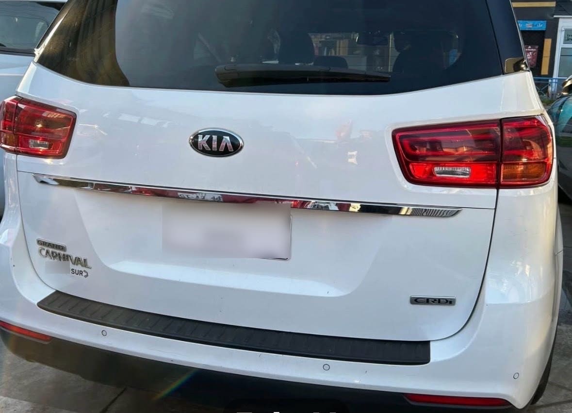 KIA MOTORS GRAND CARNIVAL Grand Carnival Ex 2.2 Dsl 8at Full año 2020