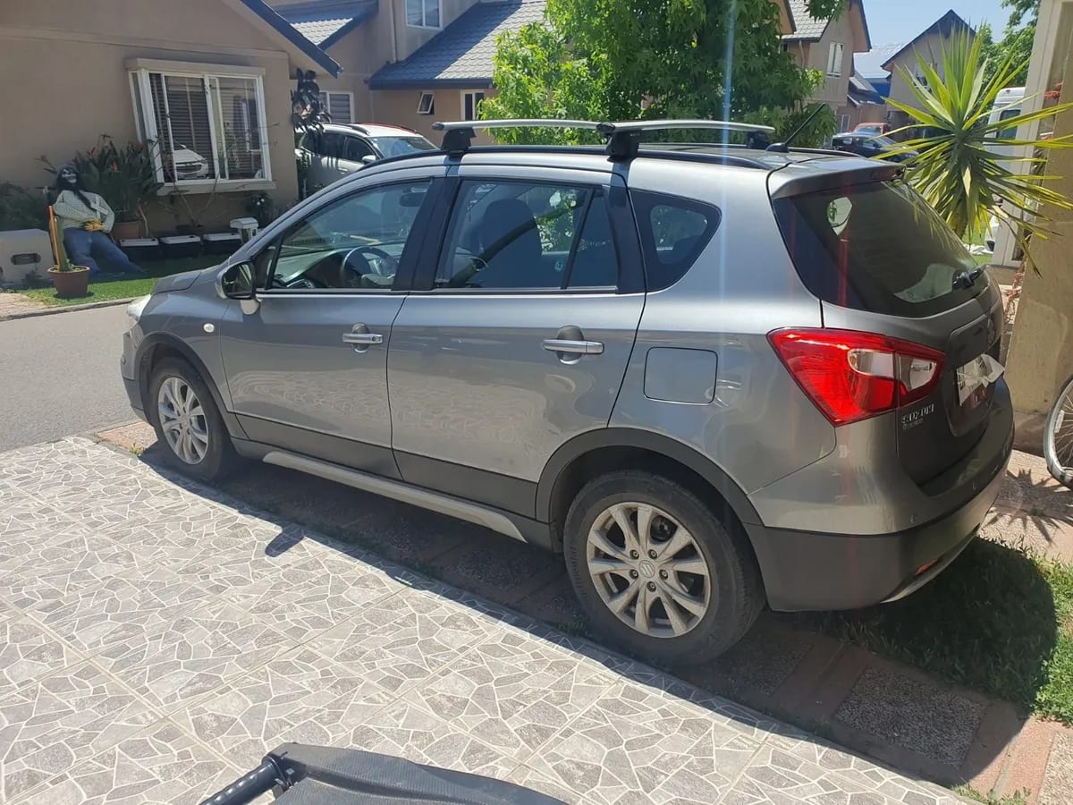 SUZUKI S-CROSS 1.6 Glx At año 2020