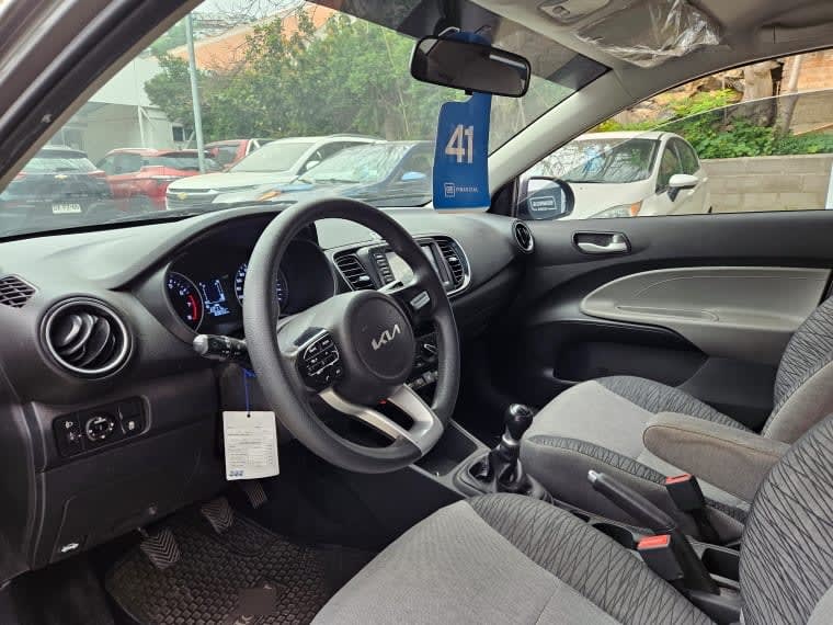 Kia Soluto 1.4 Lx Mt año 2024