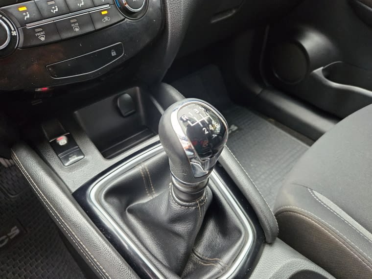 Nissan Qashqai 2.0 Sense Mt año 2018