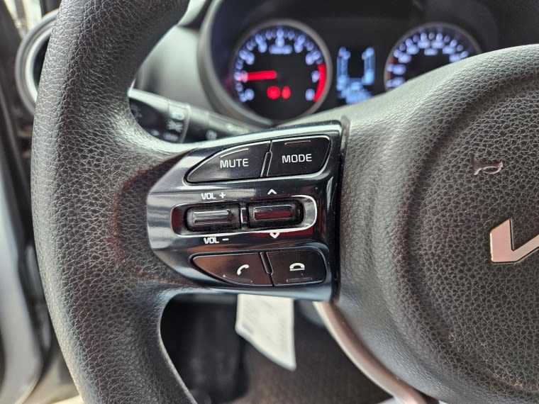 Kia Soluto 1.4 Lx Mt año 2024