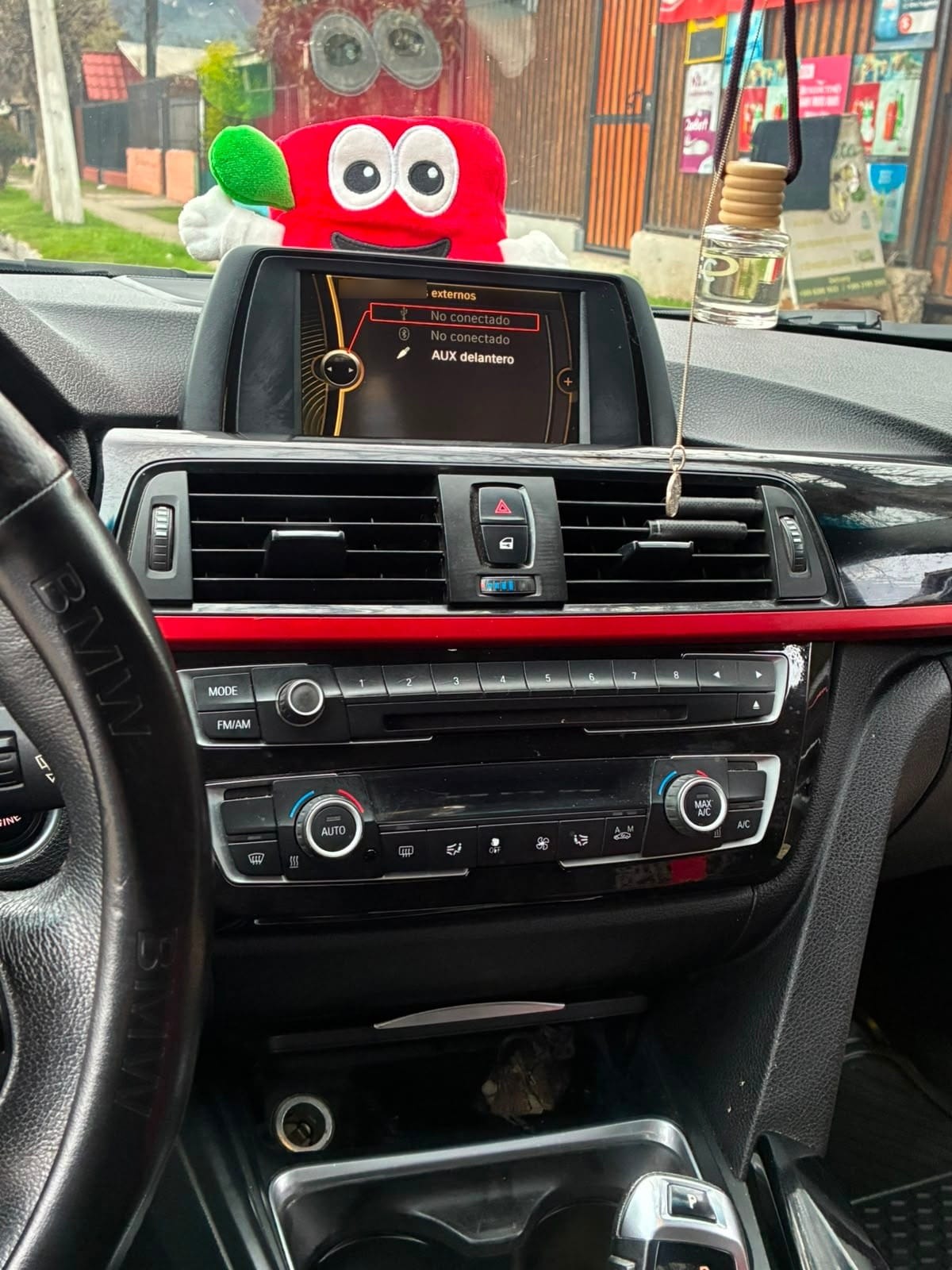 BMW 320 2.0 I Sport Sunroof At año 2013