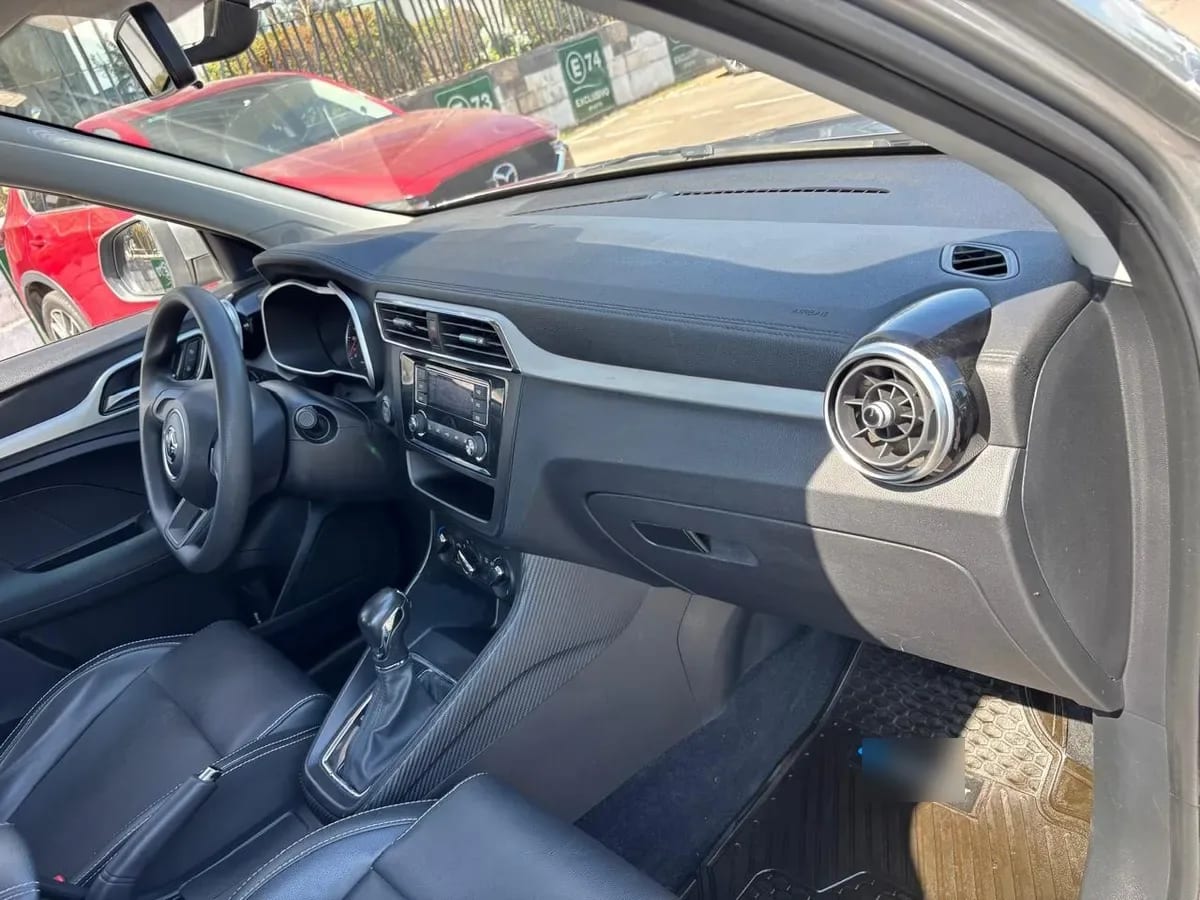 MG ZS 1.5 Com Mt año 2023