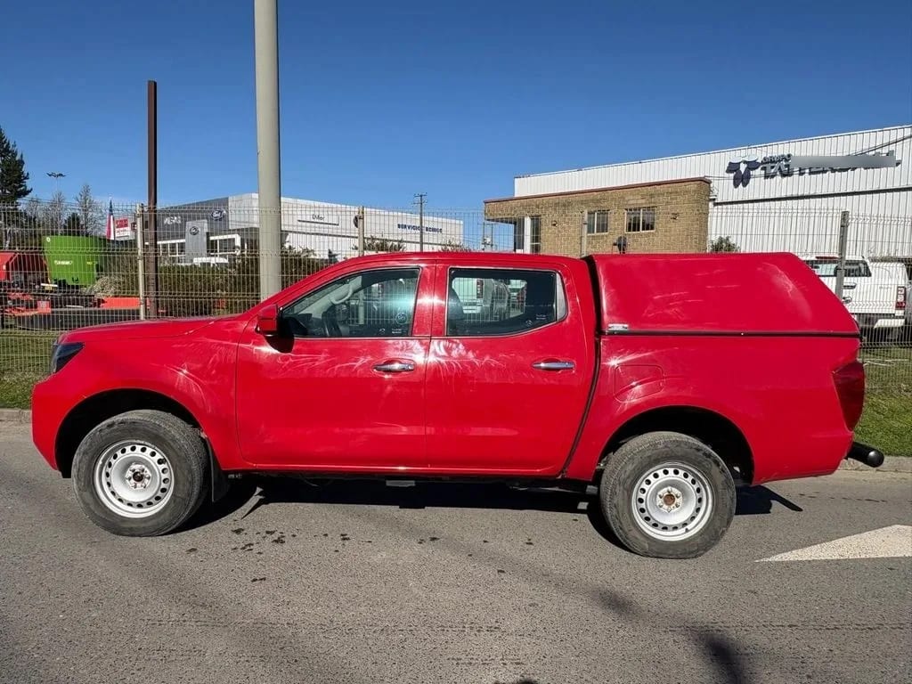 Nissan Navara Dc 2.3 Mt 4x4 año 2024
