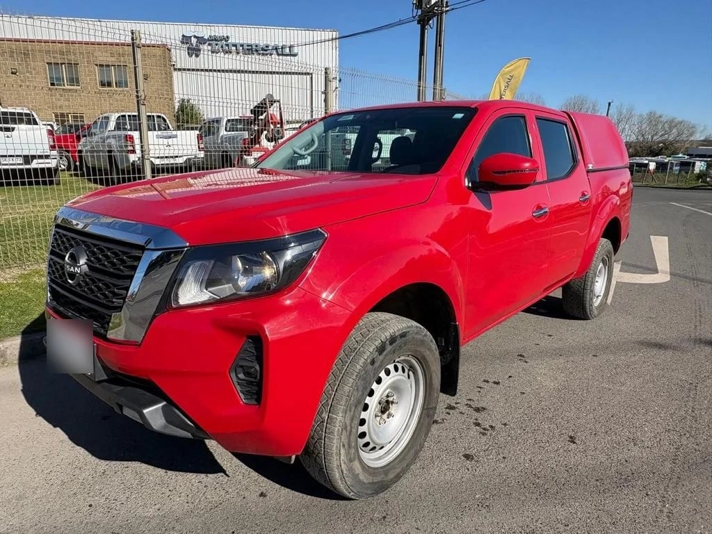 Nissan Navara Dc 2.3 Mt 4x4 año 2024