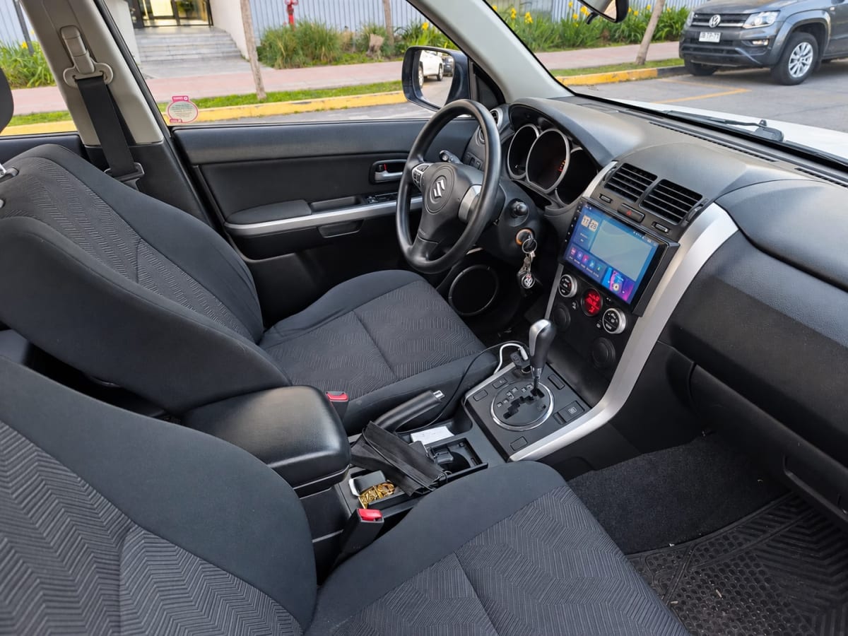 Suzuki Grand Nomade Glx Sport año 2018