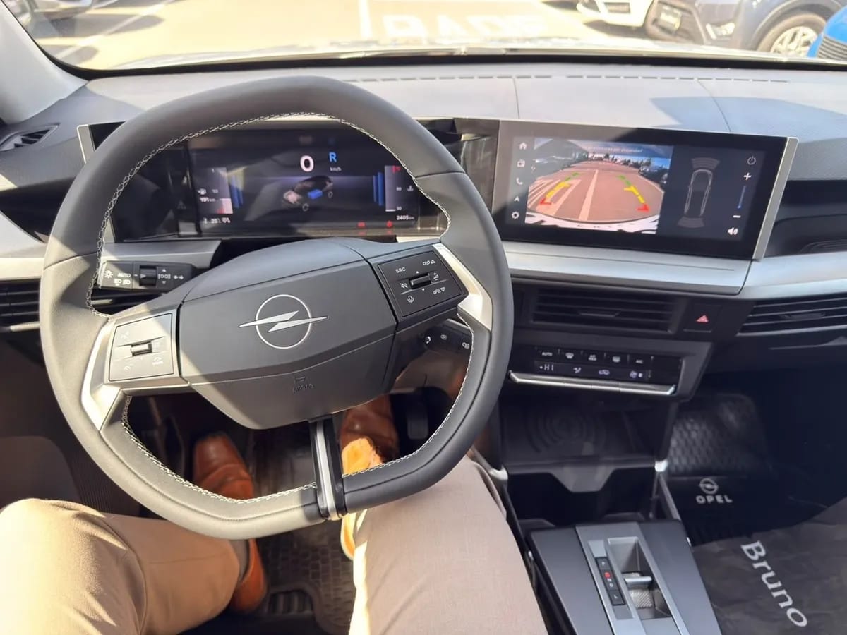 OPEL CROSSLAND X 1.2 T Gs 136hp At Hibrido año 2026