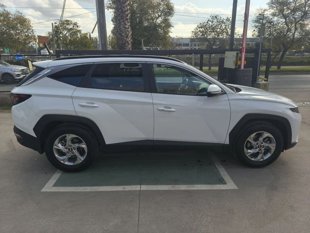 Hyundai Tucson Nx4 Mpi 4x4 2.0 Aut año 2023