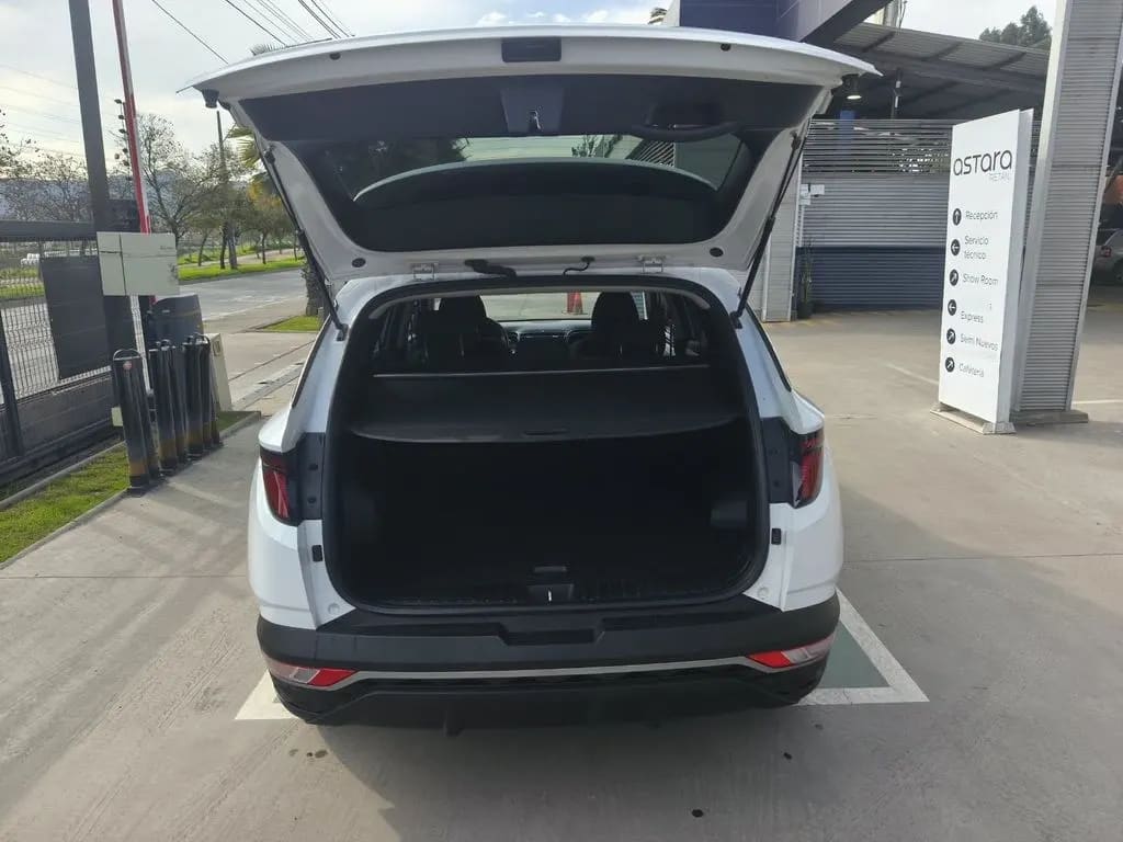 Hyundai Tucson Nx4 Mpi 4x4 2.0 Aut año 2023