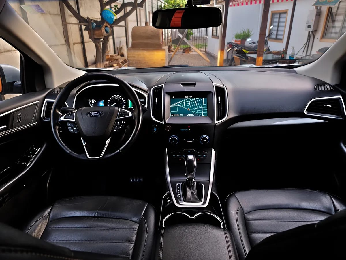 FORD EDGE 2.0 Sel Ecoboost Fwd At año 2018