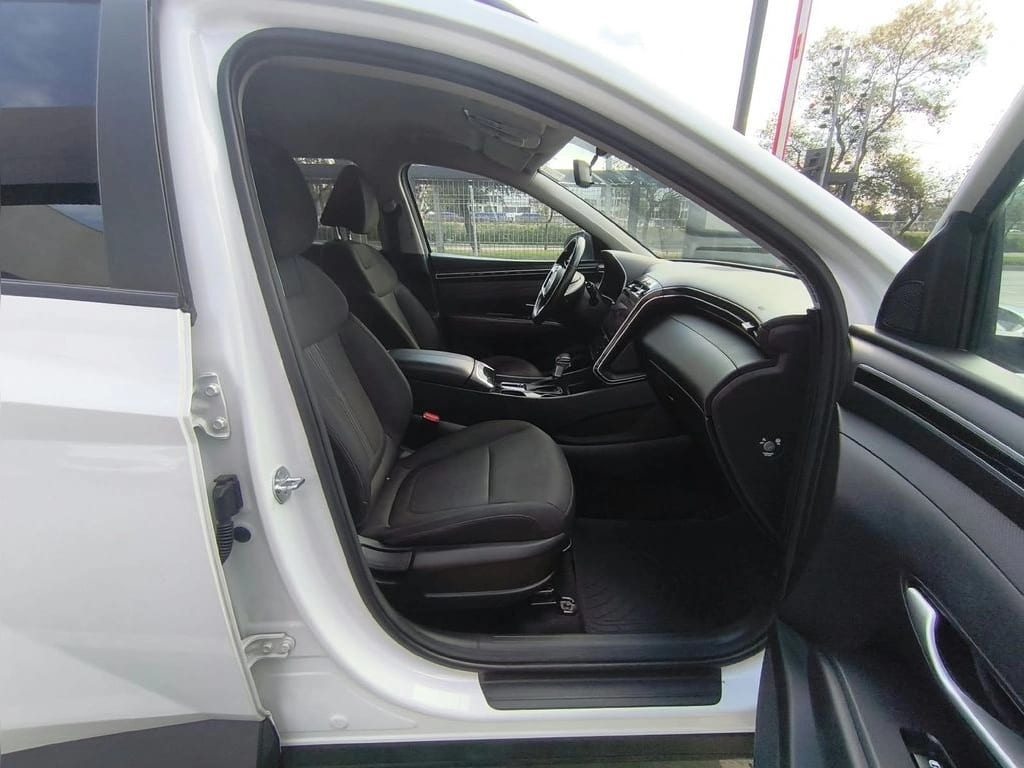 Hyundai Tucson Nx4 Mpi 4x4 2.0 Aut año 2023