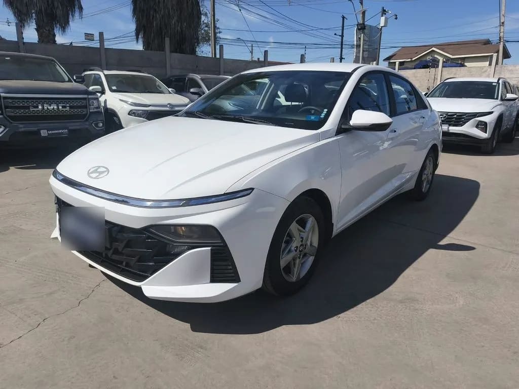 Hyundai Accent 1.5 Plus Mt año 2026