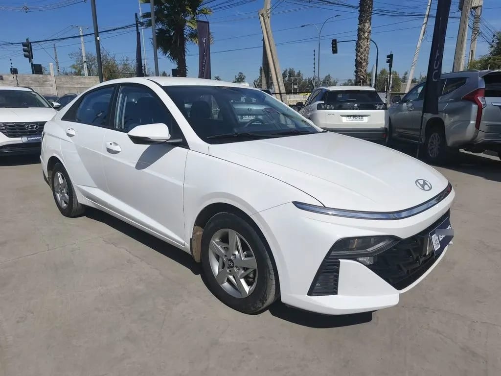 Hyundai Accent 1.5 Plus Mt año 2026