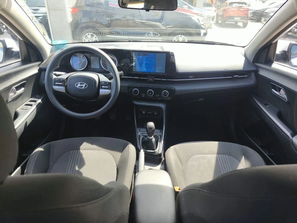 Hyundai Accent 1.5 Plus Mt año 2026
