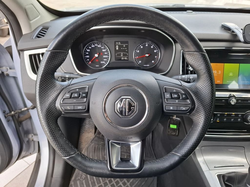 MG Rx5 Mt 1.5 T año 2023