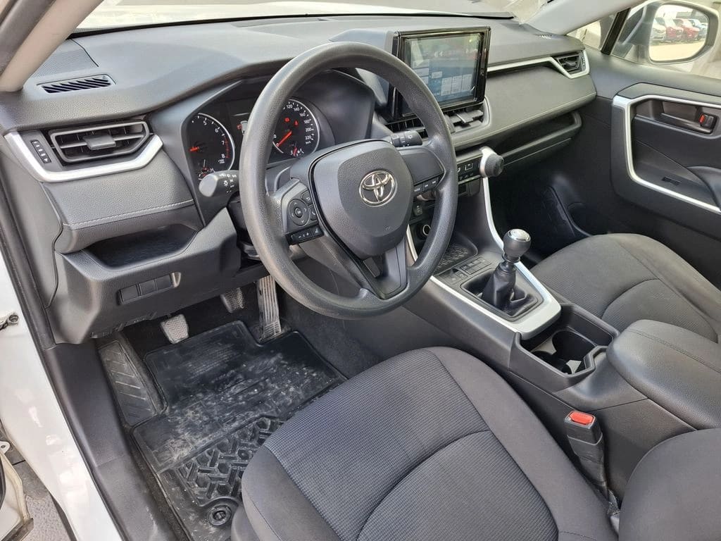 Toyota Rav4 Le año 2023