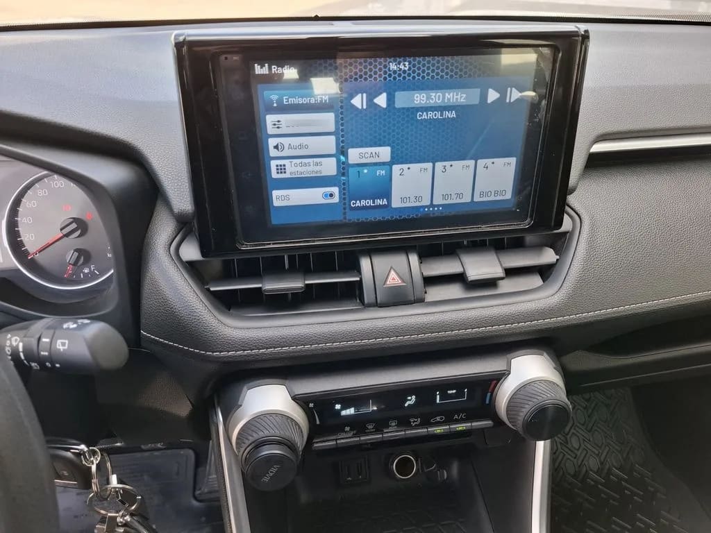 Toyota Rav4 Le año 2023