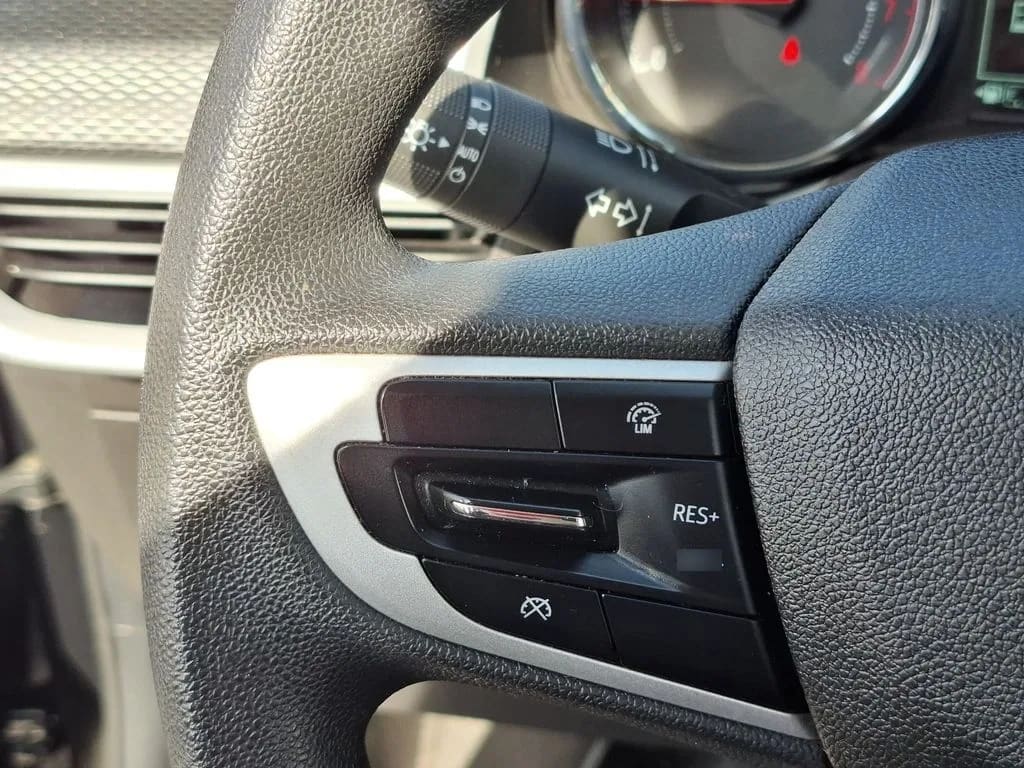 Chevrolet Tracker 1.2t Ls Mt 5p año 2022