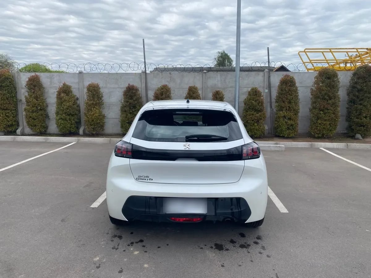 PEUGEOT 208 1.2 Allure Pack Puretech 130 At año 2021