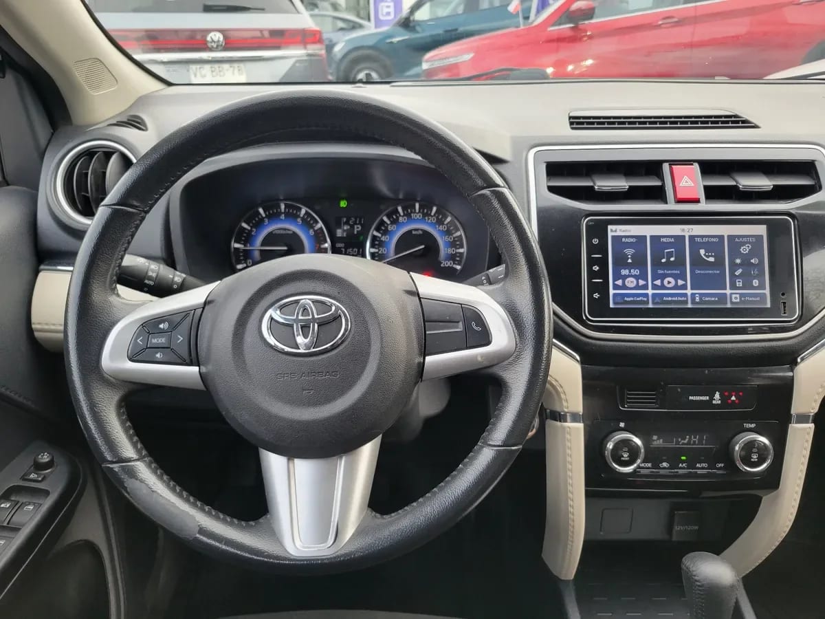 TOYOTA RUSH 1.5 Xli At año 2022