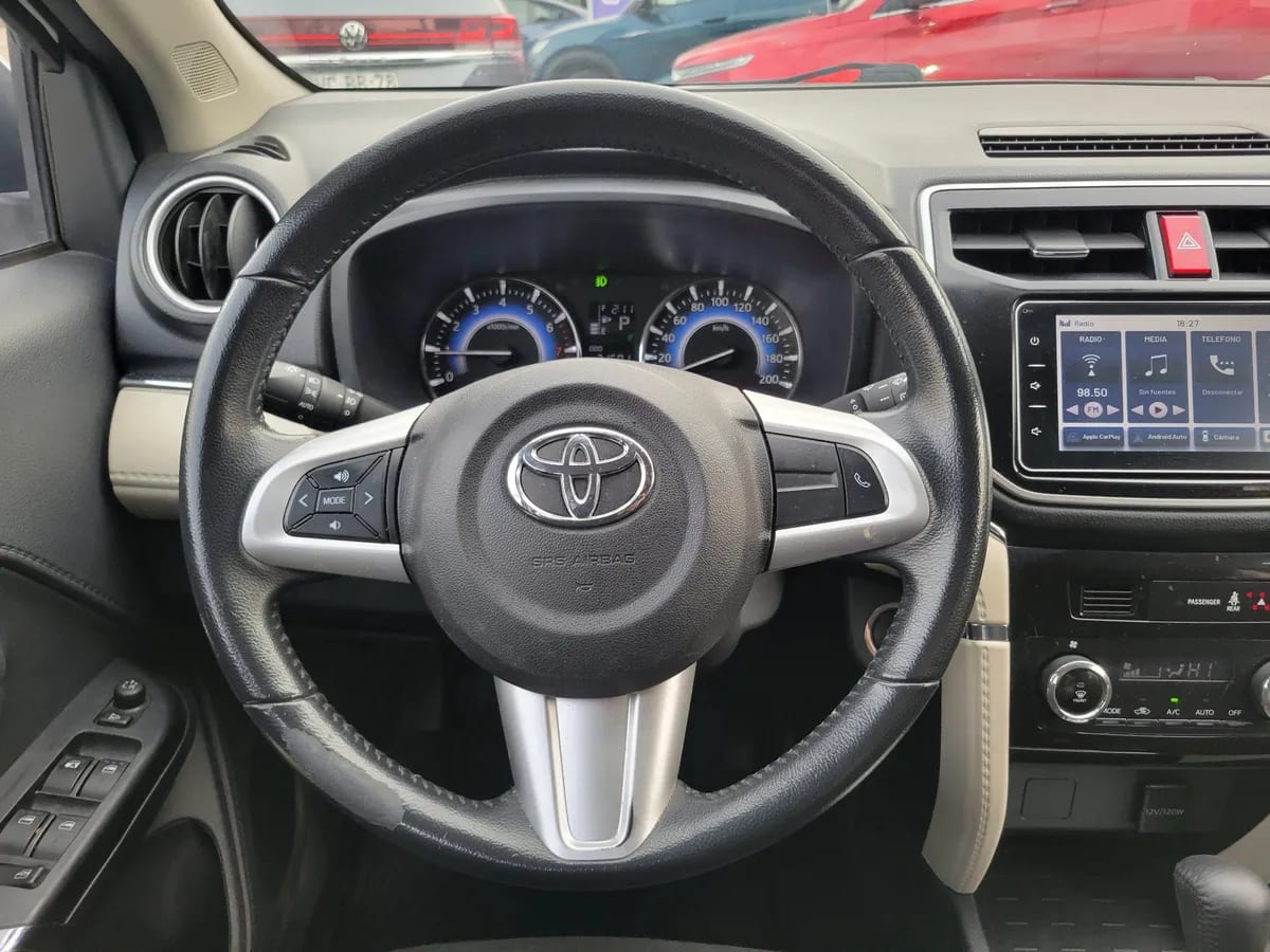 TOYOTA RUSH 1.5 Xli At año 2022