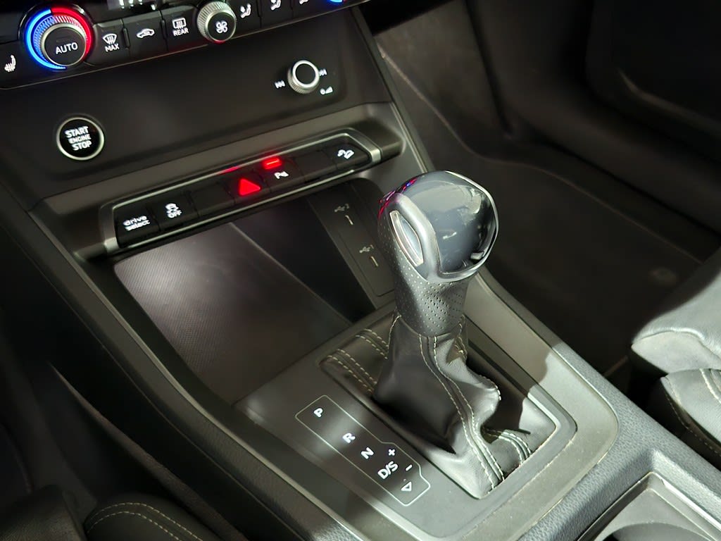 Audi Q3 1.4 35 Tfsi S Line año 2025