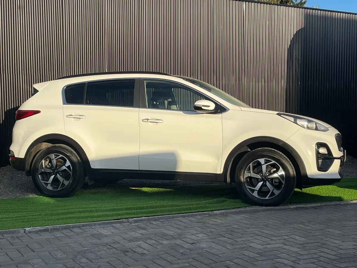 KIA MOTORS SPORTAGE Sportage Lx 2.0l Gsl 6at 2wd año 2020