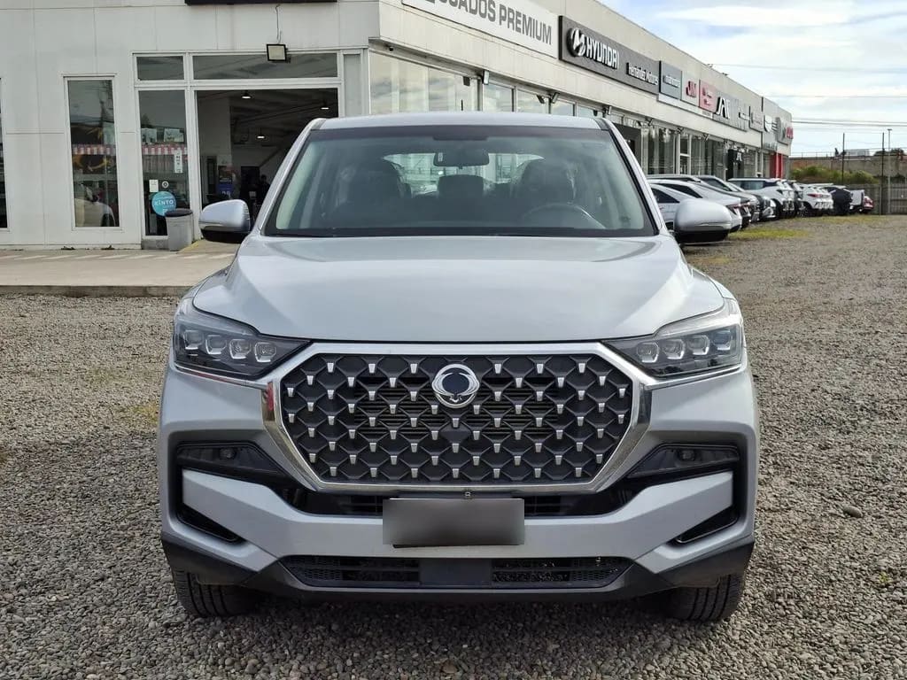 Ssangyong Rexton New Rexton 2.0 At año 2024