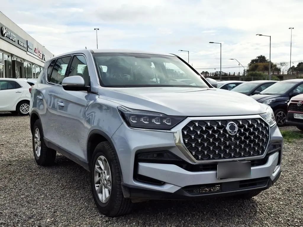 Ssangyong Rexton New Rexton 2.0 At año 2024