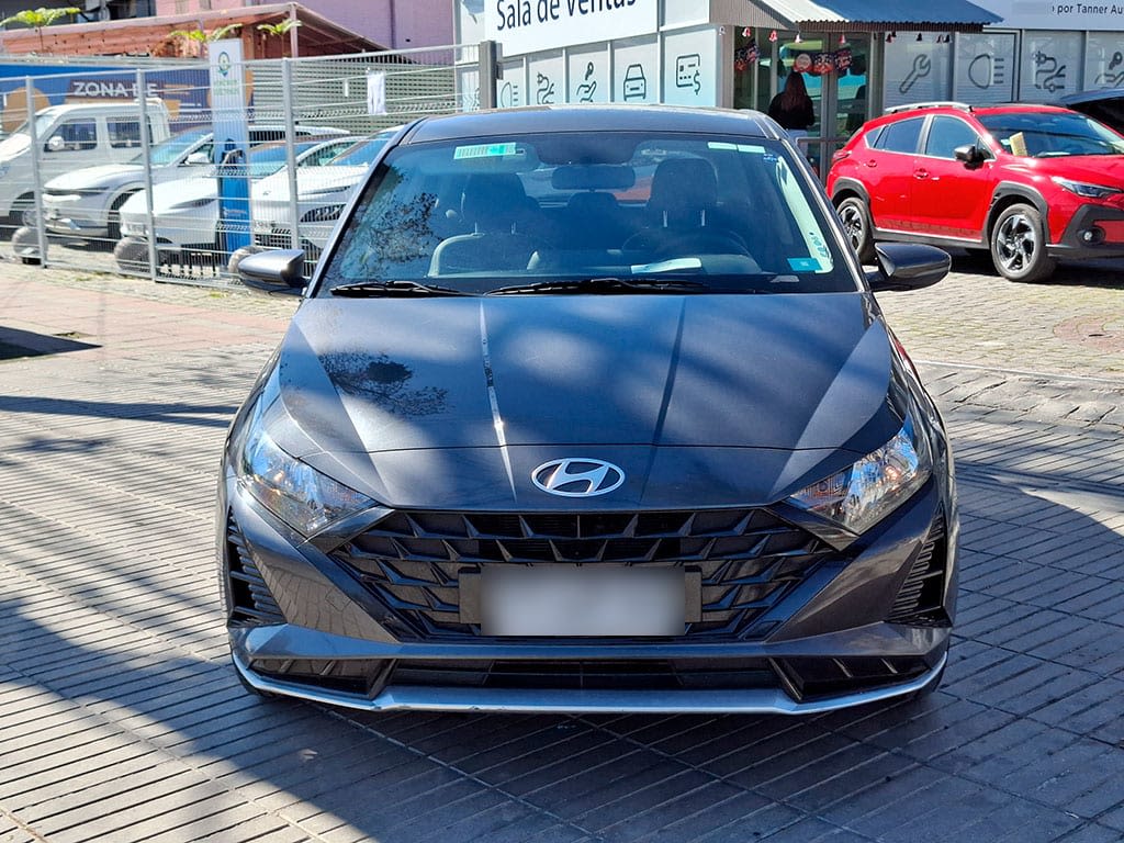 Hyundai I20 11.4 Mt Plus año 2025