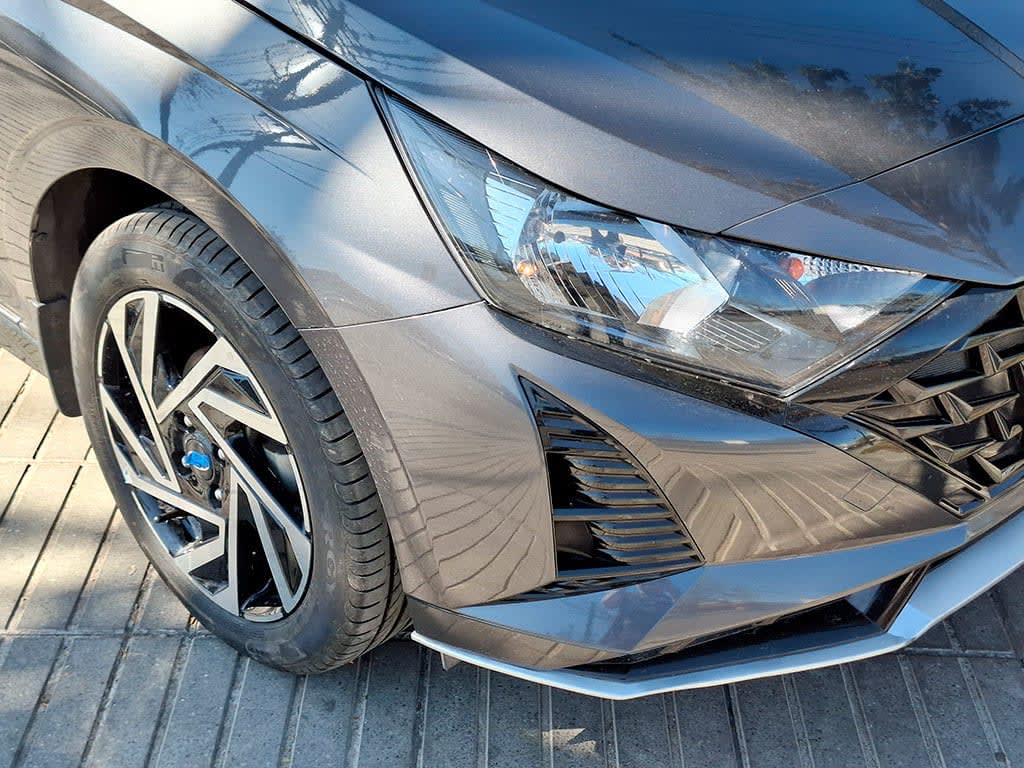 Hyundai I20 11.4 Mt Plus año 2025