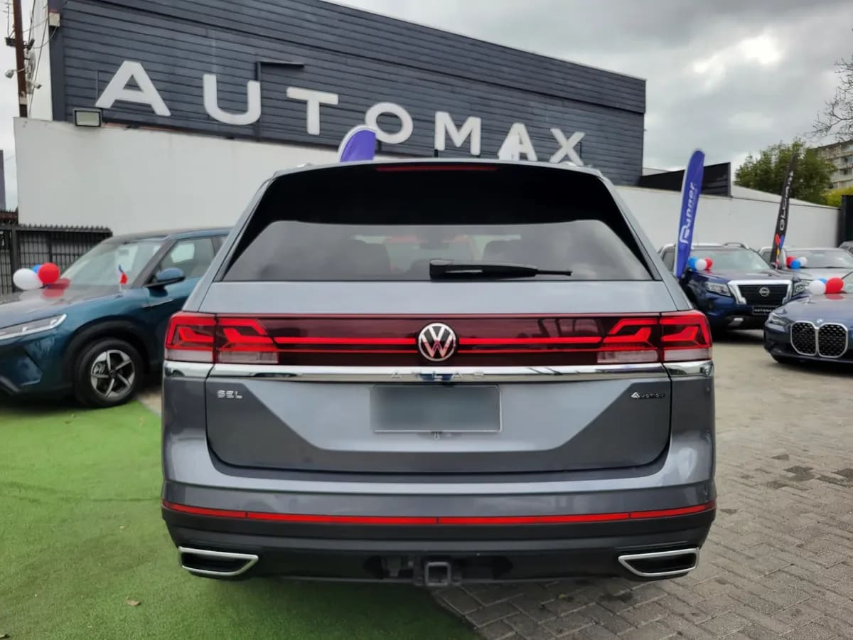 Volkswagen ATLAS 2.0 Tsi Limited At 4x4 año 2025