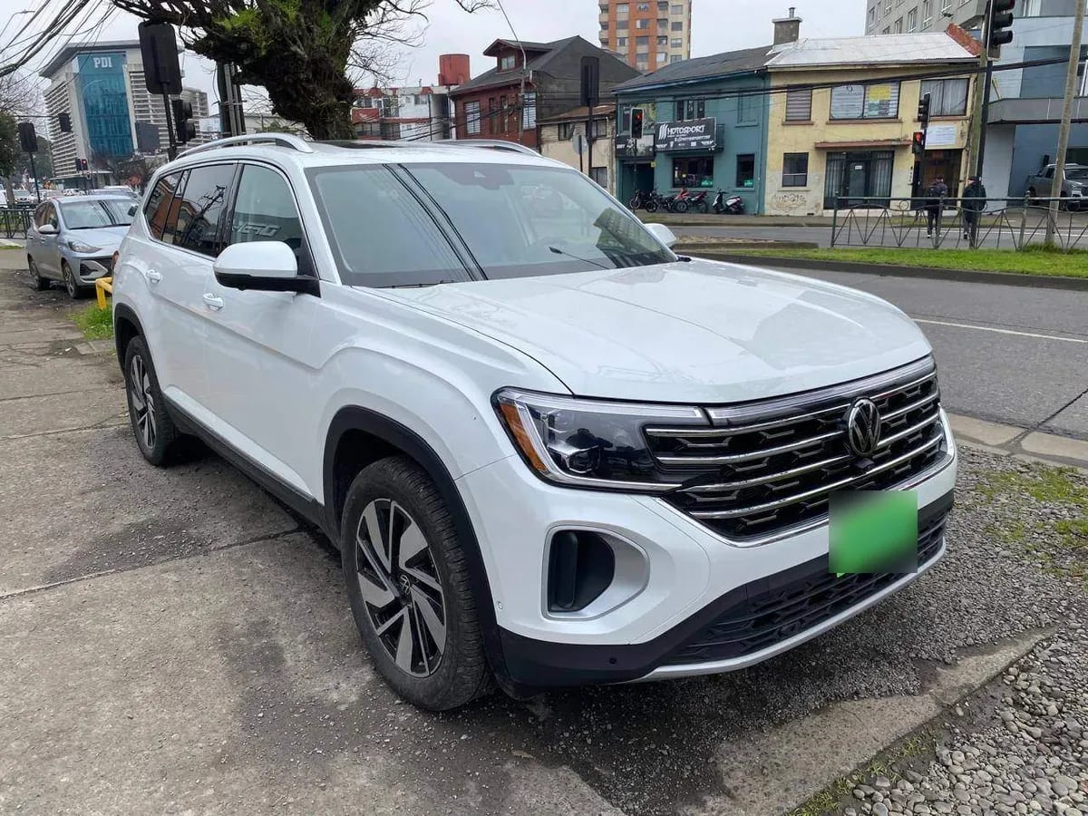 Volkswagen Atlas 2.0 Tsi Limited 4motion 4x4 At 5p año 2026