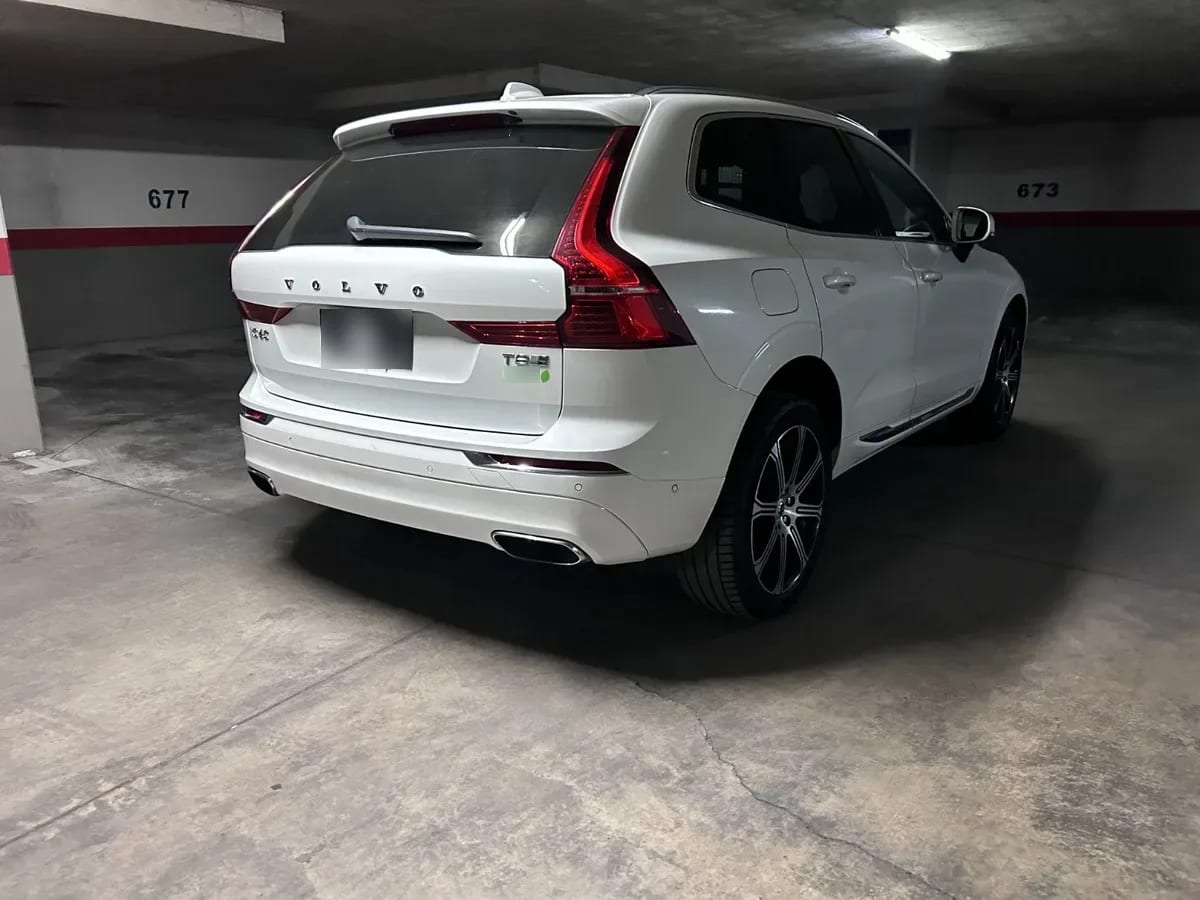 VOLVO XC60 2.4 T6 R-Design At 4x4 año 2020