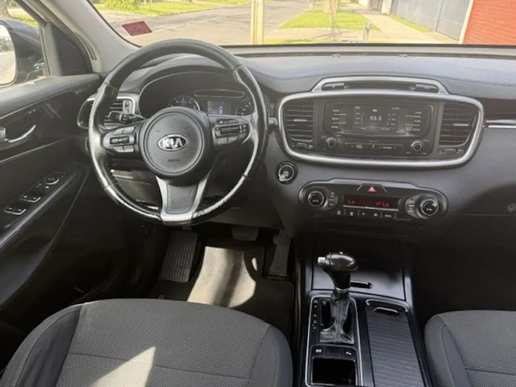 Kia Sorento 2.4 Ex 4x2 año 2015