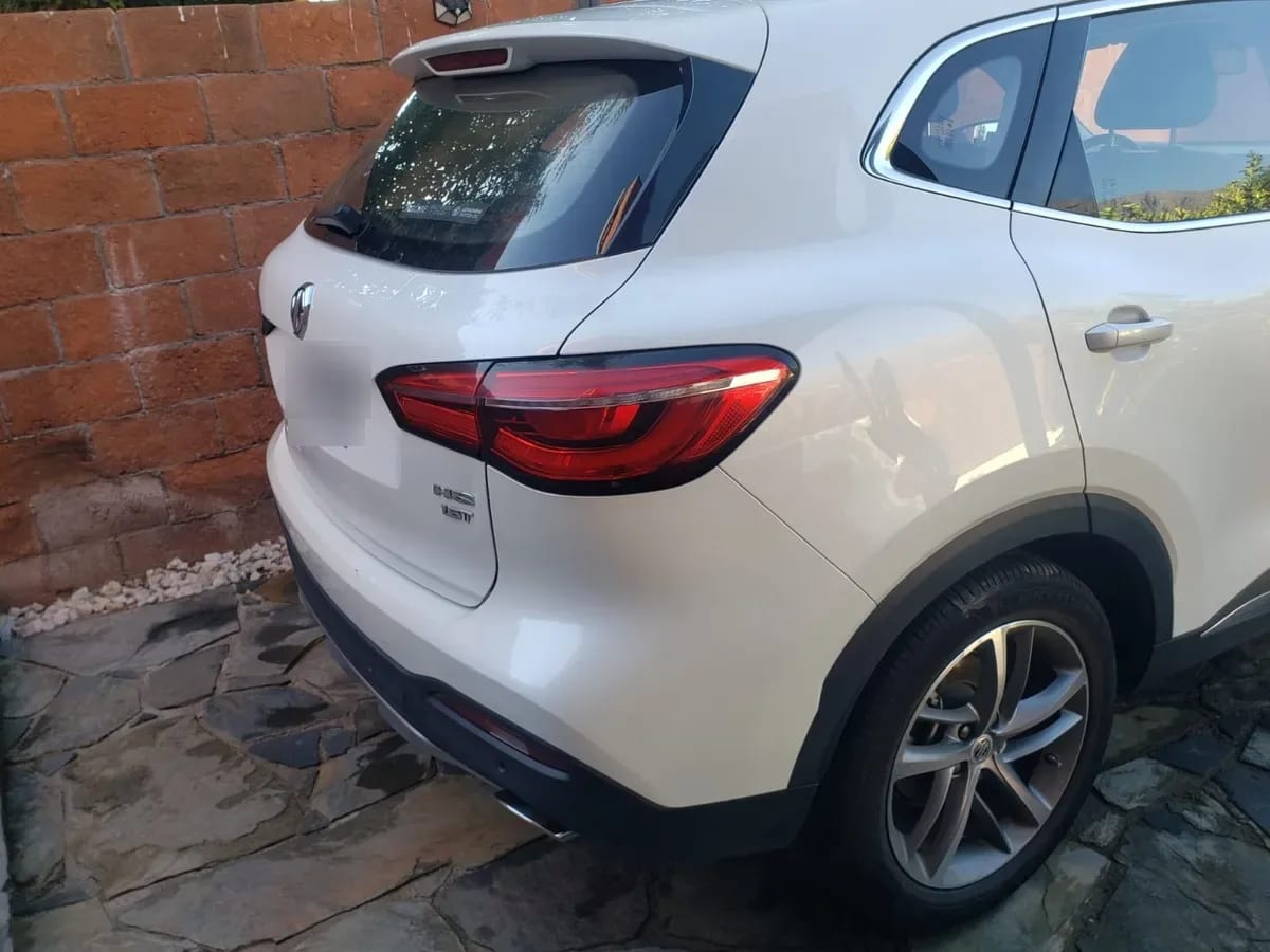 MG Hs 1.5t Dct Dlx At año 2022