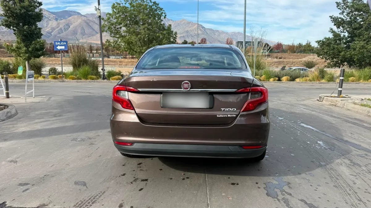 FIAT TIPO 1.6 Lounge L At año 2019